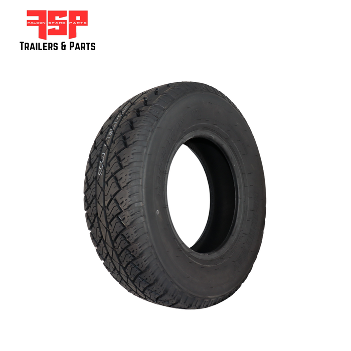 Tyre 195R15LT (CTA-060408)