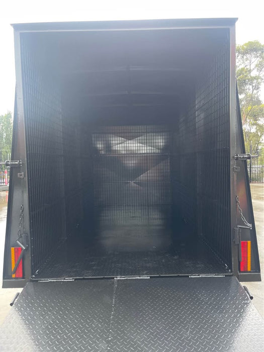 12'x6' enclosed trailer 7' high - 3.2 ton gvm